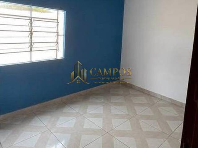 Casa para Venda em Cuiabá - 2